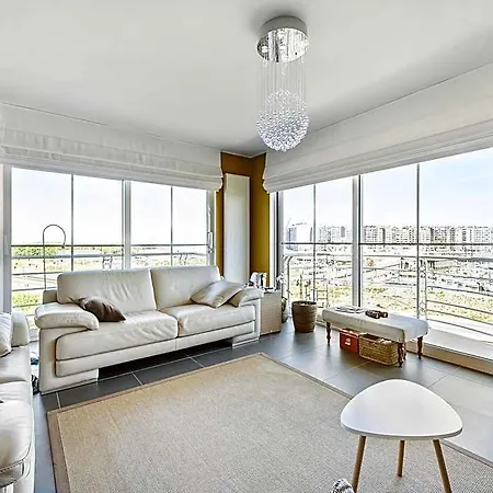 Attractive With Dunes View Daire