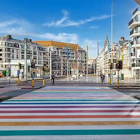 Attractive With Dunes View Daire Blankenberge